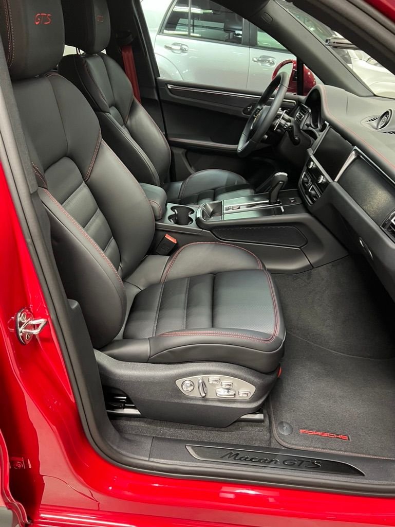 2022 Porsche Macan - 2022 Macan GTS Carmine Red 720 Miles - Used - VIN WP1AF2A56NLB31950 - 720 Miles - 6 cyl - AWD - Automatic - SUV - Red - Parkville Mo., MO 64152, United States