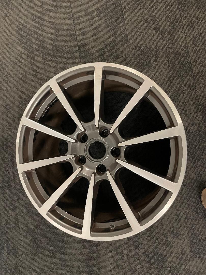 Wheels and Tires/Axles - 20" Porsche 911 991 4S Wheels rims Factory OEM 20 Carrera Classic II Wide body - Used - 2013 to 2016 Porsche 911 - Jersey City, NJ 07306, United States