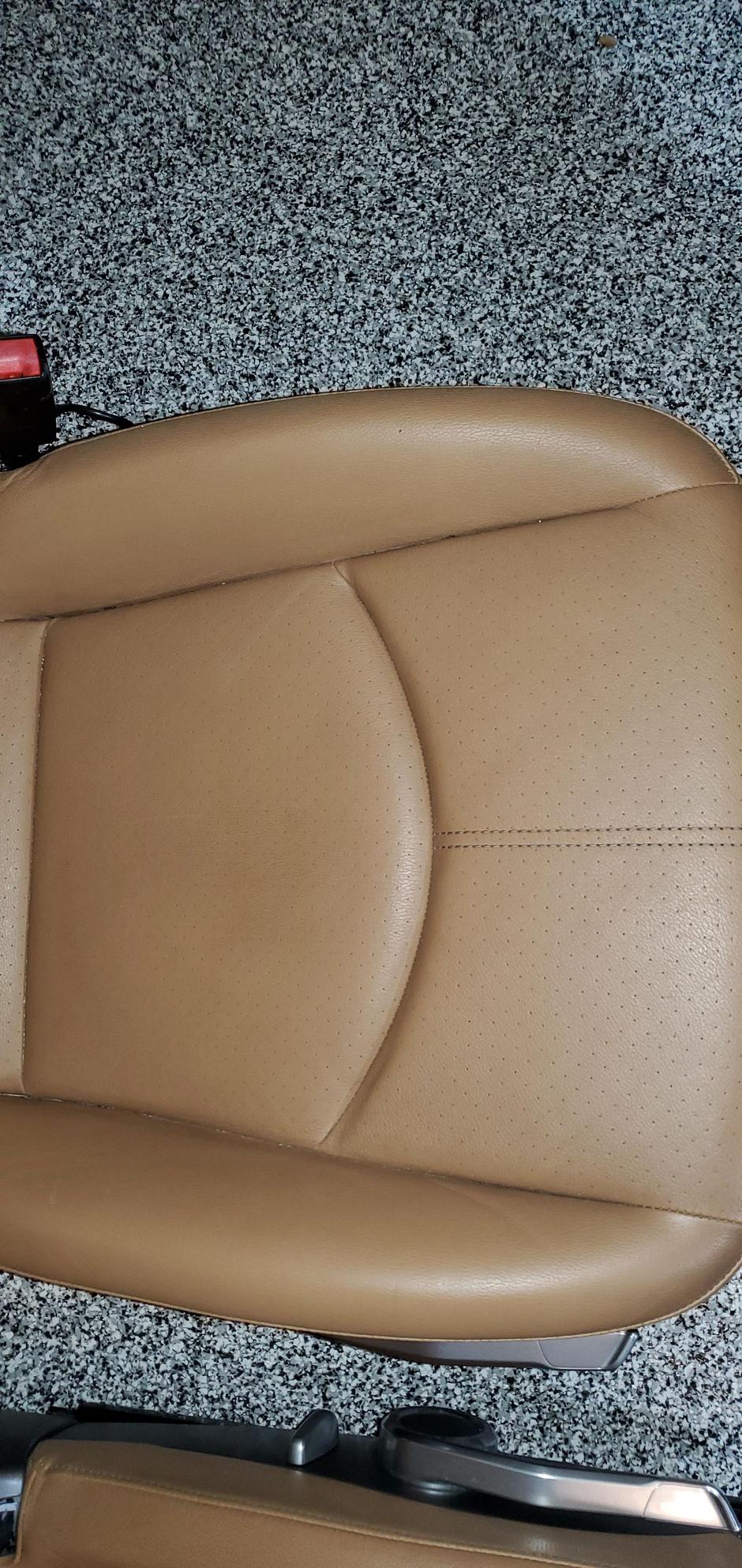 Interior/Upholstery - 987/997 Comfort, Sand Beige, Manual, Heated, Crested Seats - Used - 2004 to 2012 Porsche 911 - 2004 to 2012 Porsche Boxster - 2005 to 2012 Porsche Cayman - Dallas, TX 76063, United States