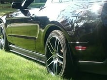 Here are my 275/40 on 19x10 square BossS wheels.  For staggered 9f/10r,  I would consider 265/40f and 295/35r.