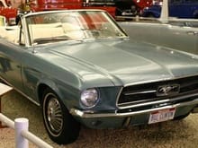 Mustang Photo Archive 1967-1968 Mustangs 1967 Mustang Bill Clinton's 1967 Convertible
