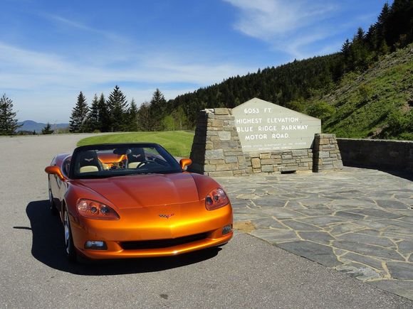 2009 C6 in Atomic Orange