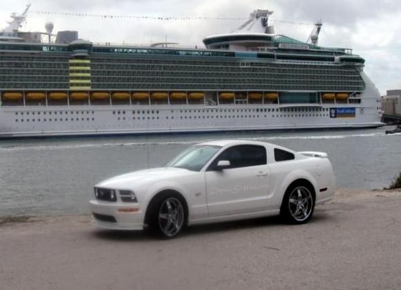 Performance White Mustang GT Coupe with Roush springs, 20&quot; Moz Cougar wheels, Legend Chin spoiler, 3d Carbon headlight splitters