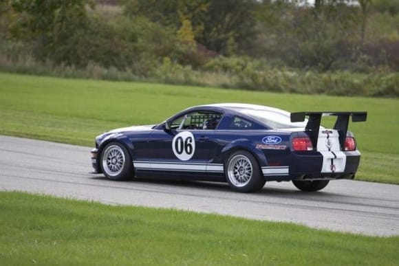 2006 ford mustang fr500 gt