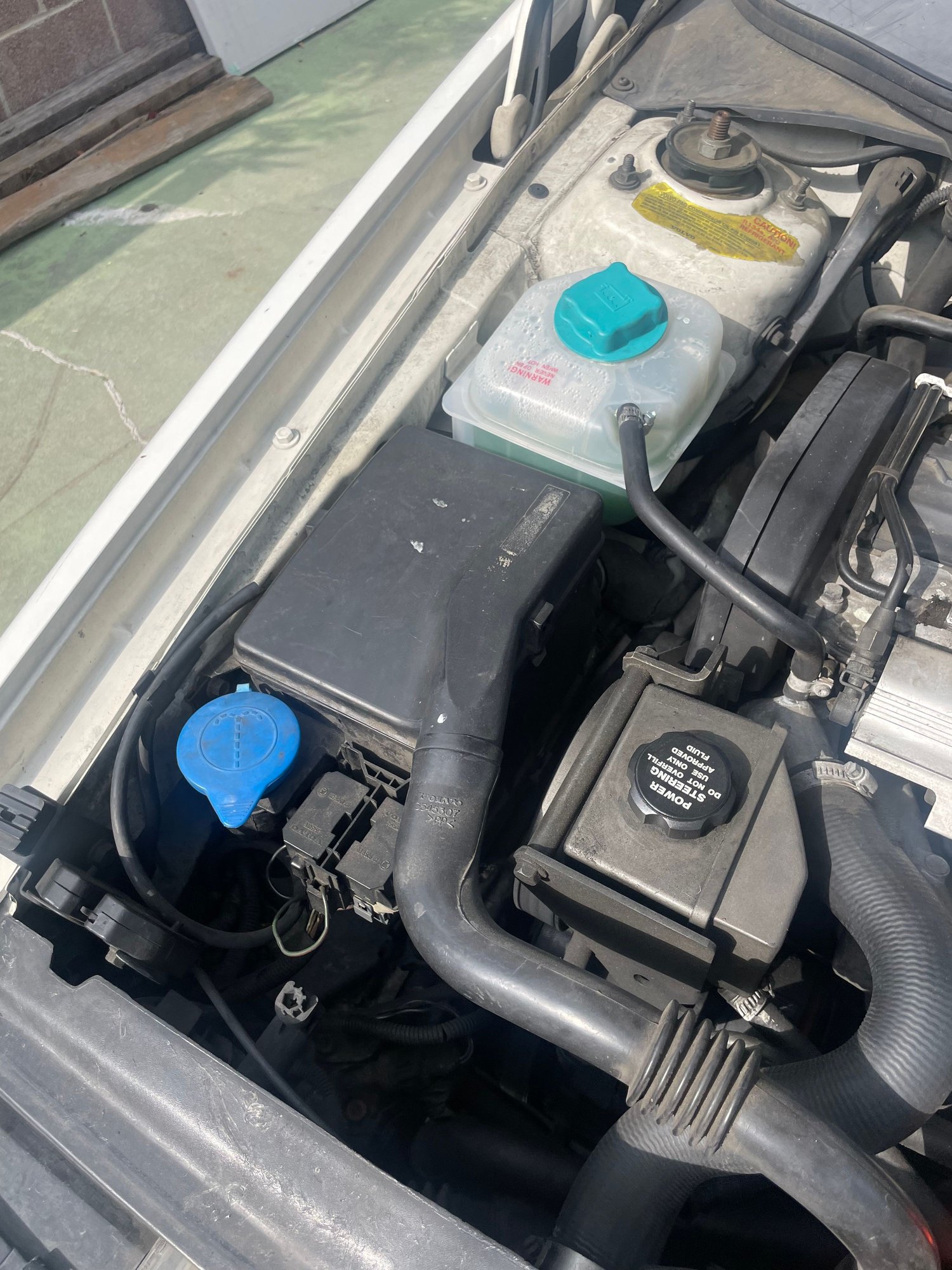 1995 Volvo 850 - 1995 Volvo 850 turbo white 200k miles - Used - VIN YV1LW5714S2089306 - 212,500 Miles - Automatic - Wagon - White - Los Angeles, CA 90008, United States