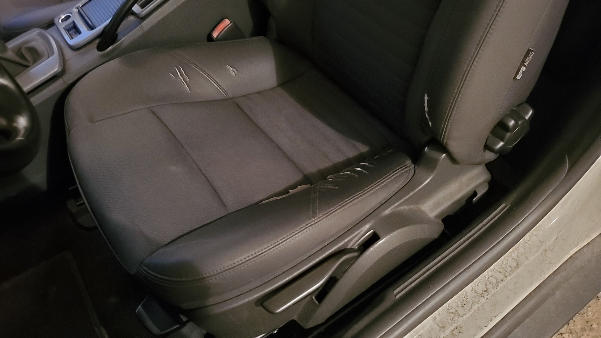 2009 Volvo C30 - 2009 Volvo C30 T5 - $8300 OBO - New York - Used - Horseheads, NY 14845, United States