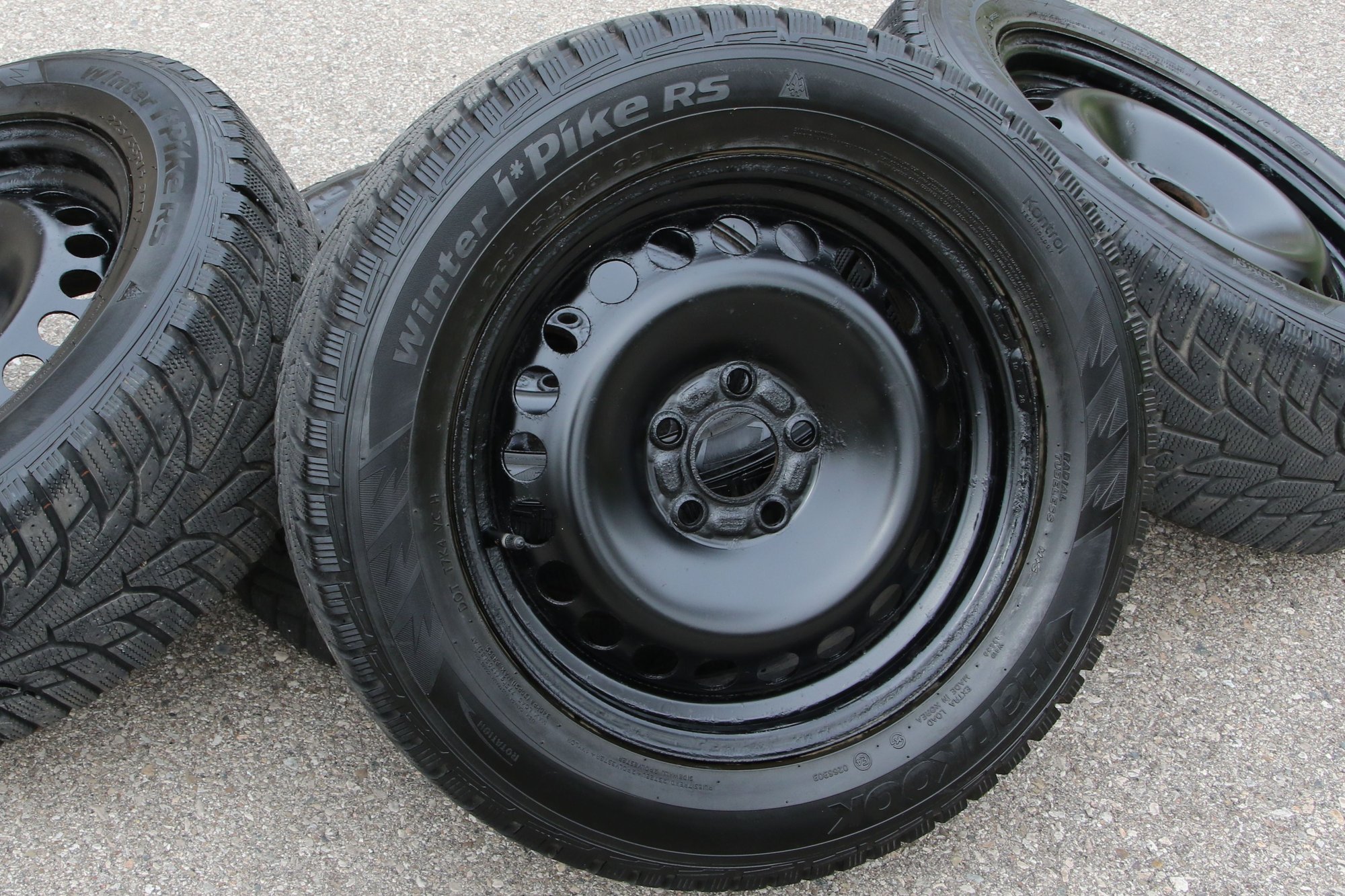 Wheels and Tires/Axles - 4 Snow tires, mounted on rims and balanced - Used - 2012 to 2022 Volvo S60 - Kitchener, ON N2C0B4, Canada