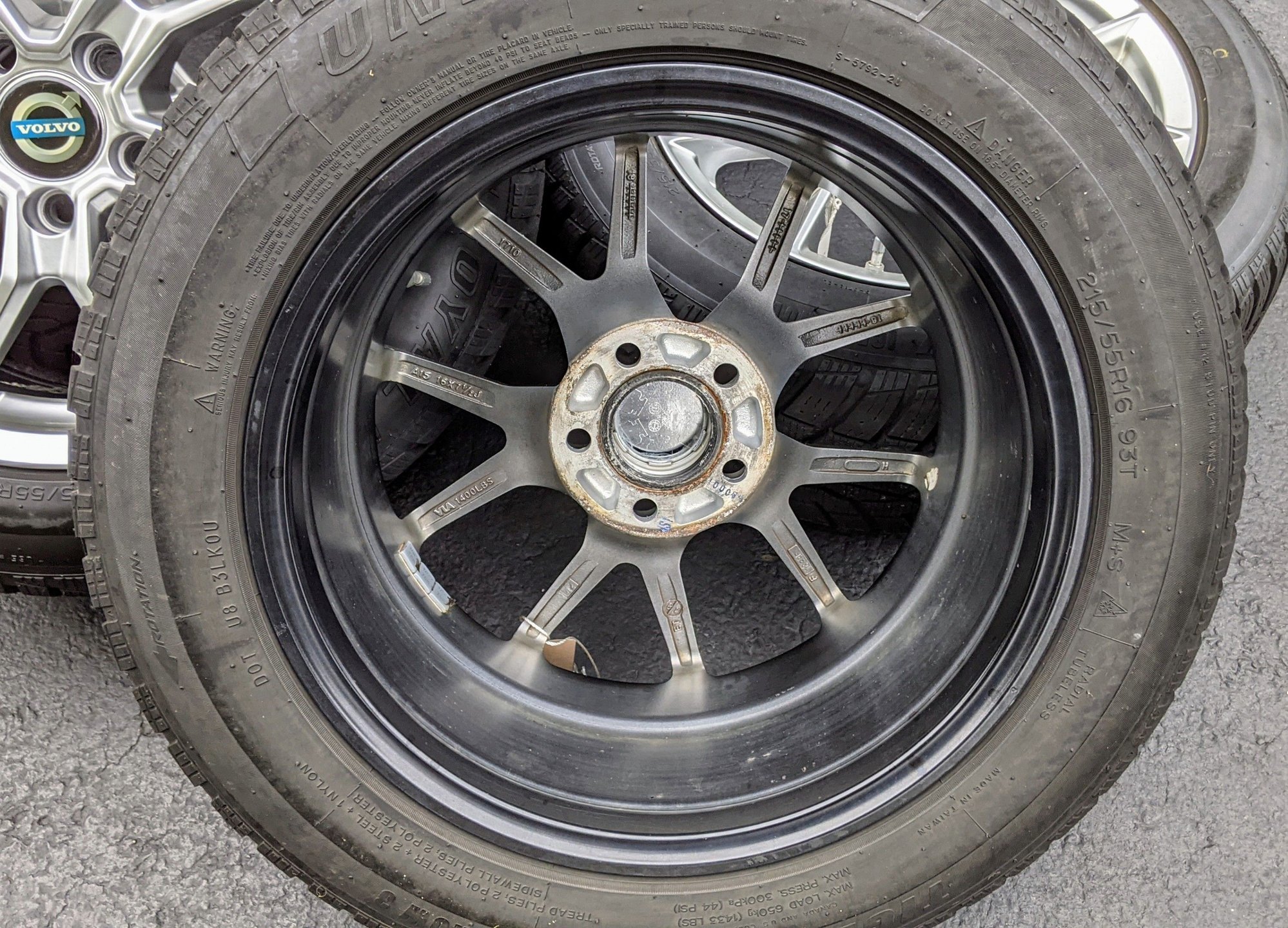 Wheels and Tires/Axles - Winter Tire and Wheel Set with TPMS sensors - 215/55R16 - Used - 2011 to 2018 Volvo S60 - West Milford, NJ 07480, United States