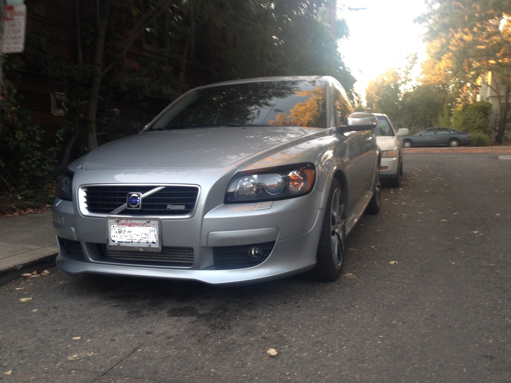 2010 Volvo C30 - 2010 C30-R Design, 6-speed Manual for sale - Used - VIN YV1672MK9A2183234 - 153,000 Miles - 5 cyl - 2WD - Manual - Hatchback - Silver - Oakland, CA 94609, United States