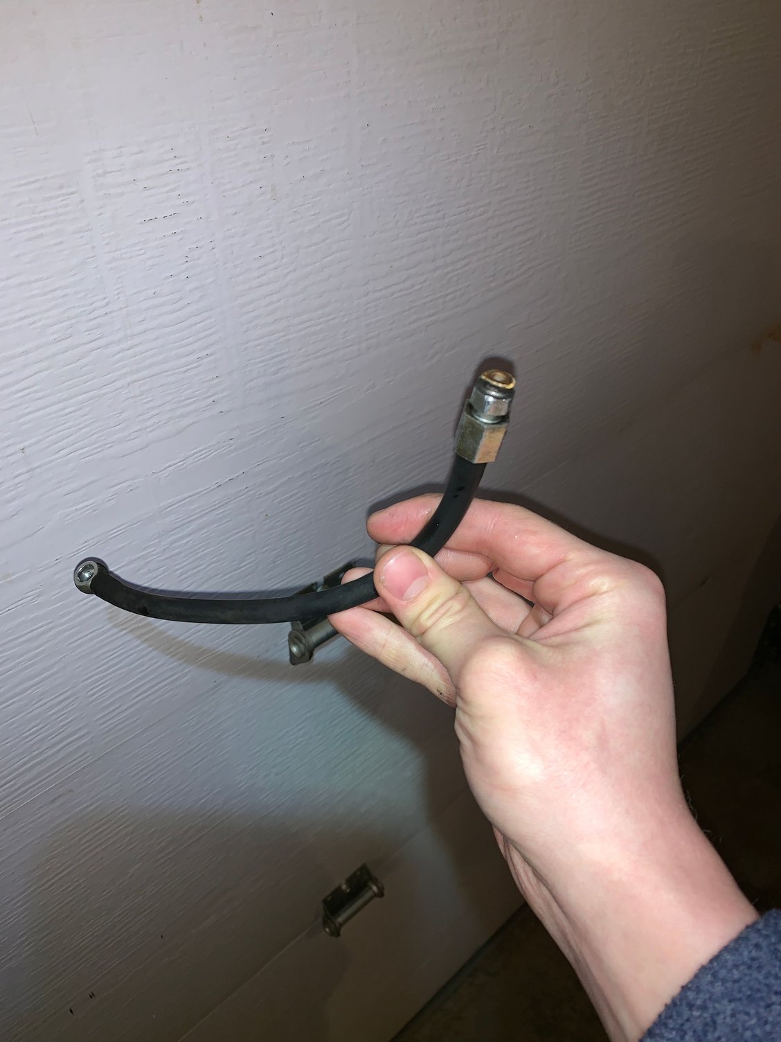 240 Fuel rail hose? Volvo Forums Volvo Enthusiasts Forum