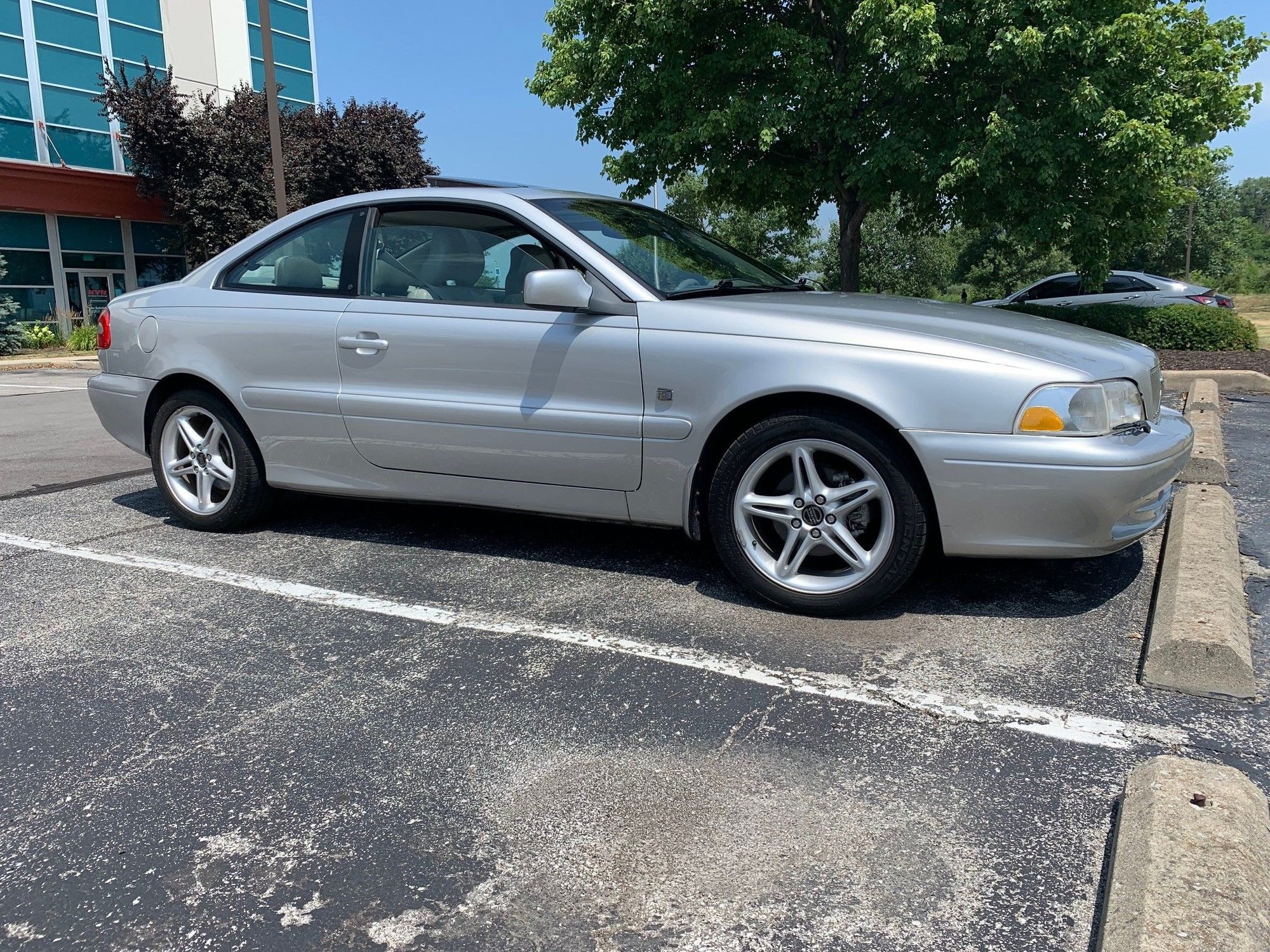 2001 Volvo C70 - 21 Year Old Swedish Model With a Great Body! - Used - VIN YV1NK53D31J026657 - 122,700 Miles - 5 cyl - 2WD - Automatic - Coupe - Silver - Carmel, IN 46032, United States