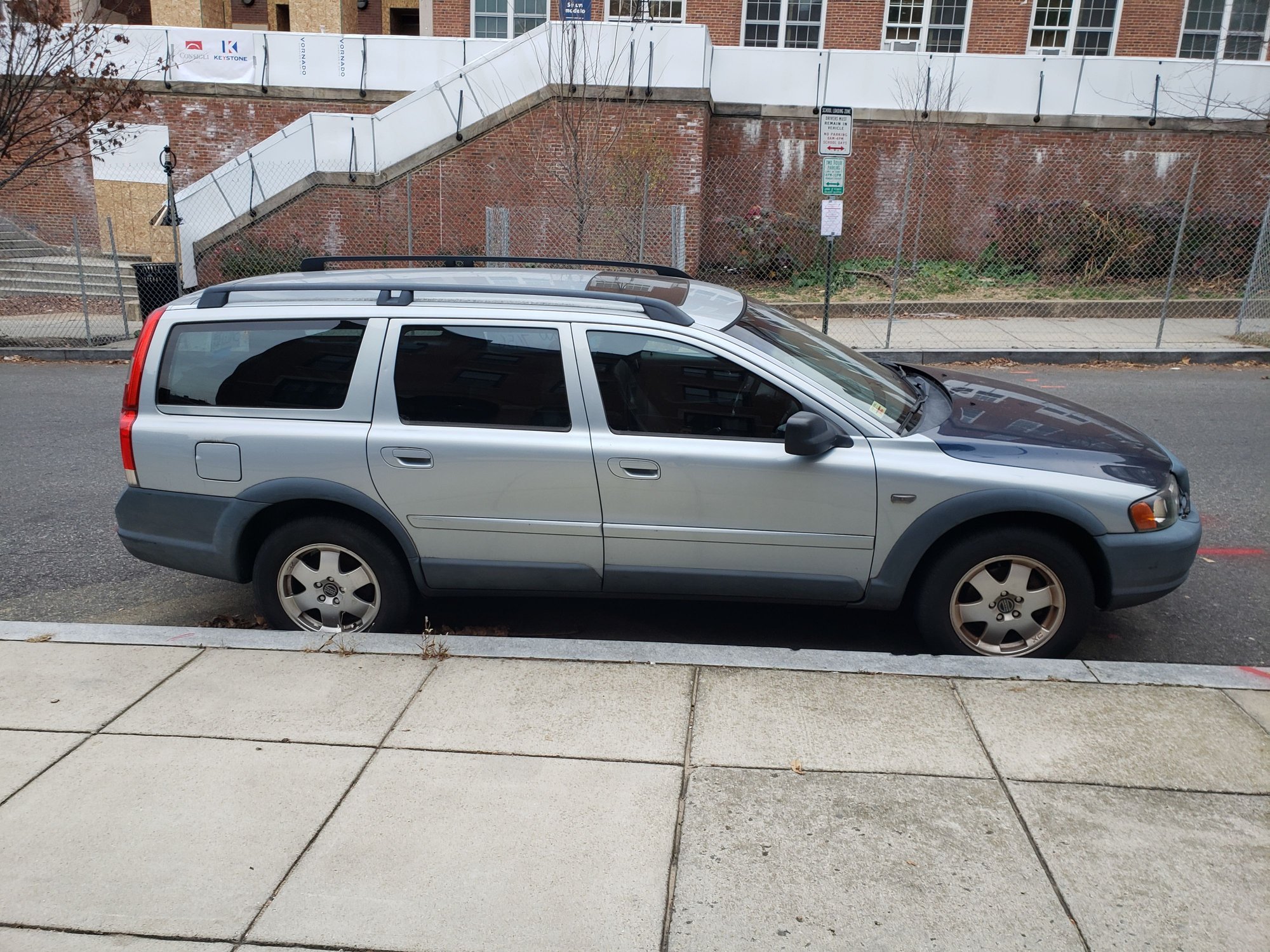 2002 Volvo V70 - Low-mileage 2002 V70XC with blemishes and transmission issue - Used - VIN YV1SZ58D721069486 - 106,585 Miles - 5 cyl - AWD - Automatic - Wagon - Blue - Washington, DC 20009, United States
