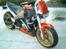 2004 Buell XB12s Lightning..Just as the name implies, SUPER FAST!