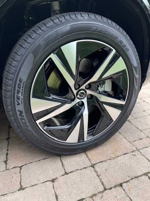 Wheels and Tires/Axles - 2016-2022 Volvo XC90 20 Inch R Design Take off Wheel and Tire Set - Used - 2016 to 2022 Volvo XC90 - Wayne, NJ 07470, United States