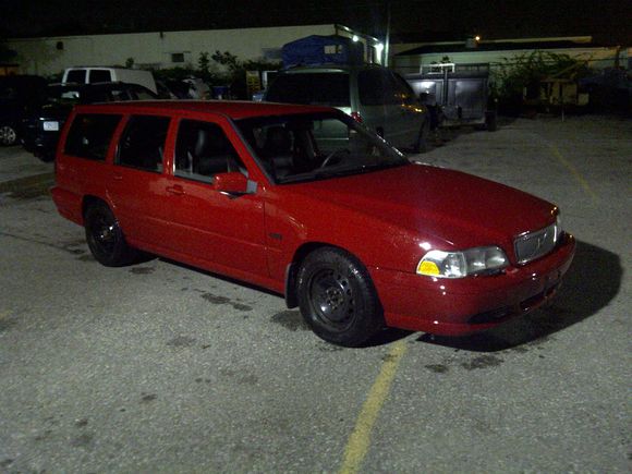 1998 Volvo V70 2.4 FWD (front)