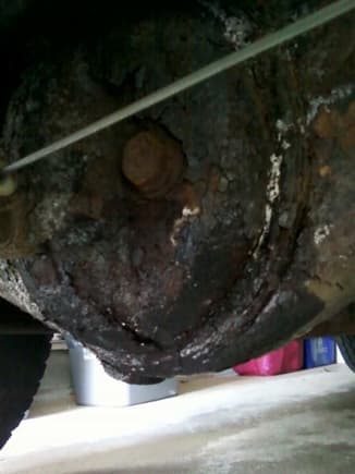 Before picture 2002 4 runner rear axle housing after 10 NY winters