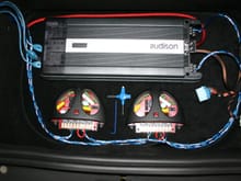 Audison 1000 watt amp w Morel crossovers