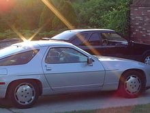 928