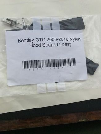 Bentley GTC reinforced straps from
cabriosupply.com in Holland