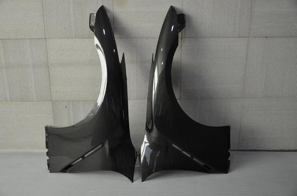 100% carbon fiber fender flares