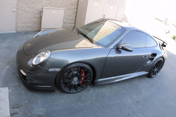 VividRacing.com Project 997TT with MaShaw GT2 Rear wing, HRE P43 Wheels, JIC Cross Coilovers, TechArt Side Skirts.