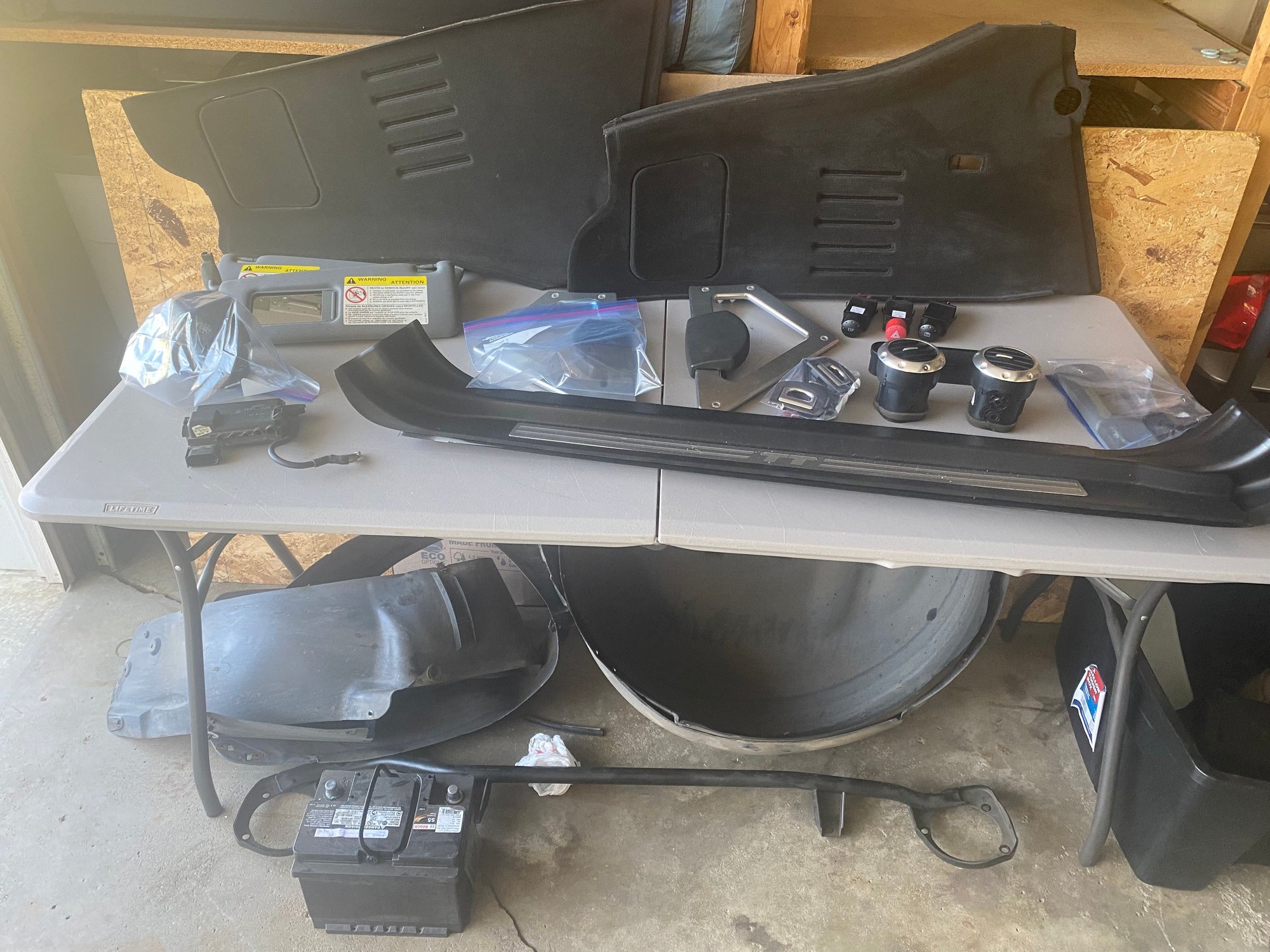 2005 Audi TT Quattro - 2005 Audi TT Part Out - St Charles, IL 60174, United States