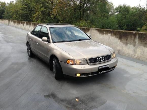 A picture the previous owner took. 98' with a partial front facelift (foglights basically lol)