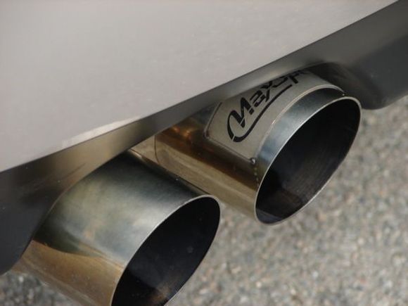 THE GROWL FROM D PIPES