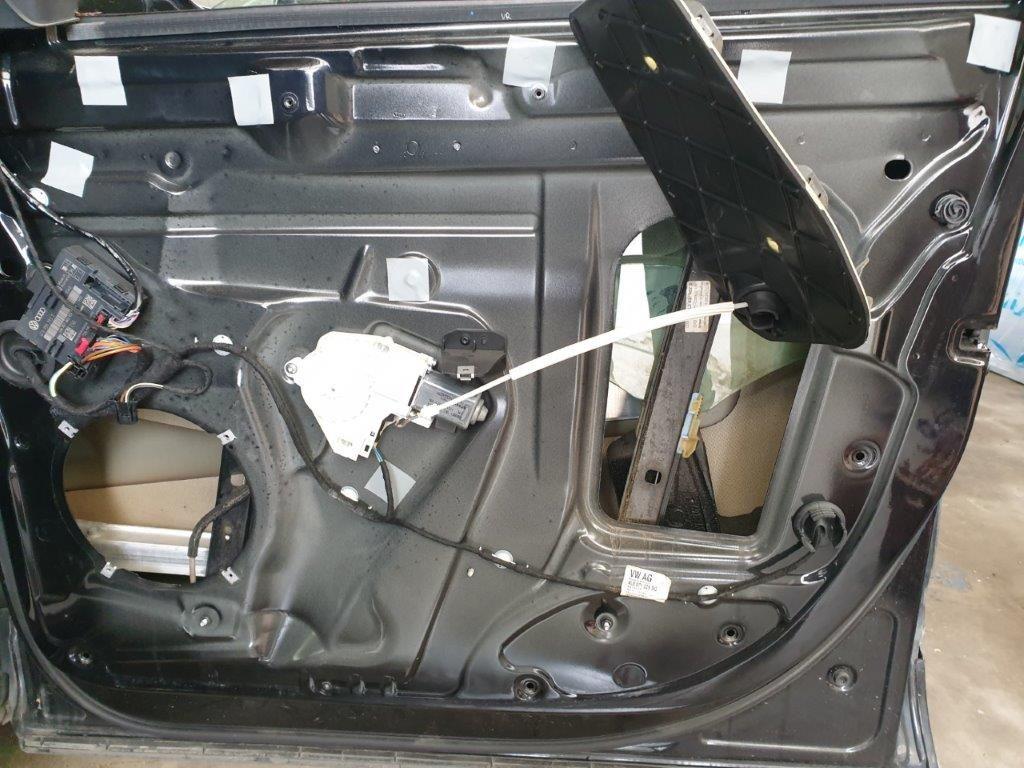2012 Q7 drivers door window issue AudiWorld Forums