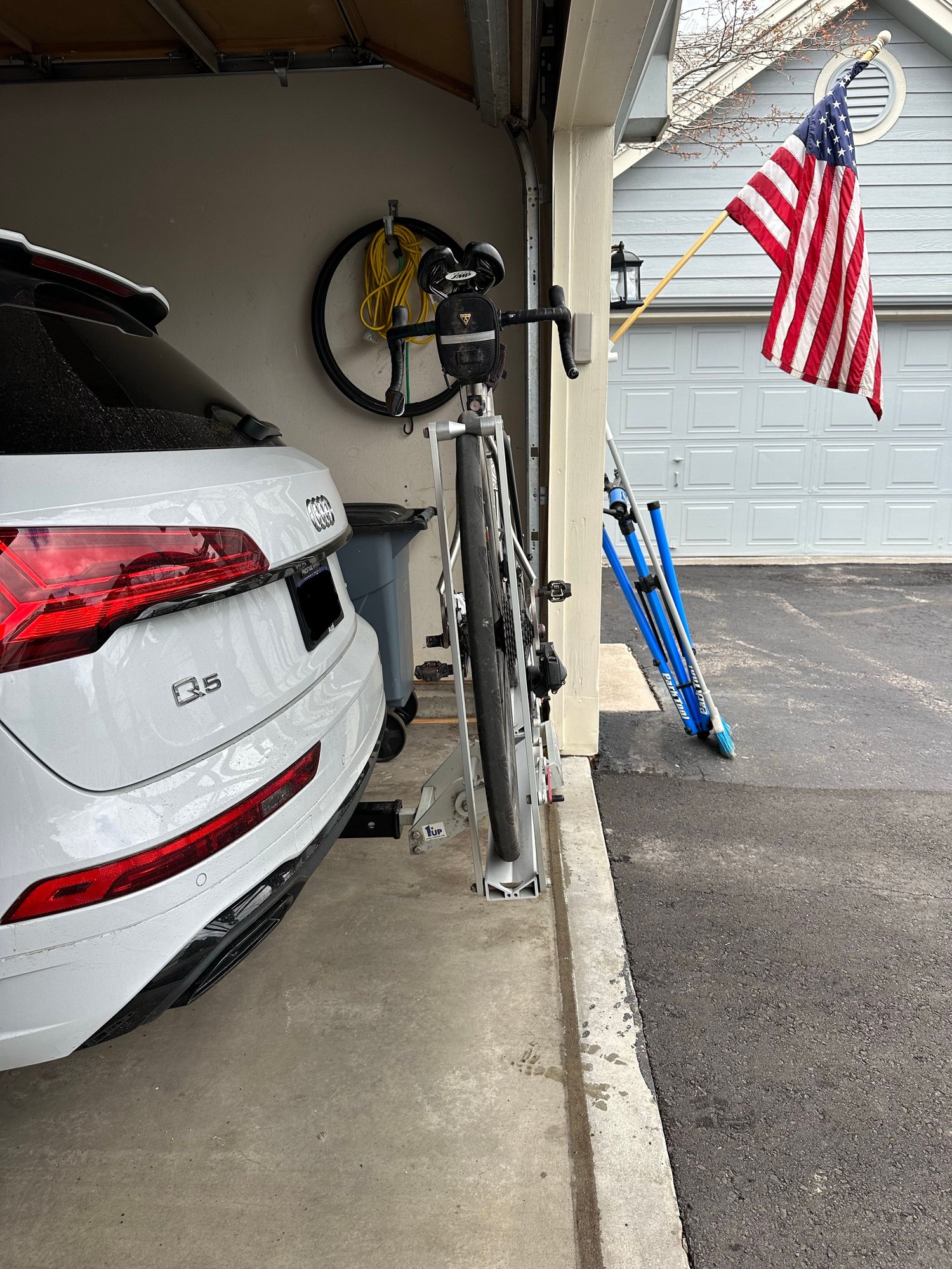 audi q3 bike hitch