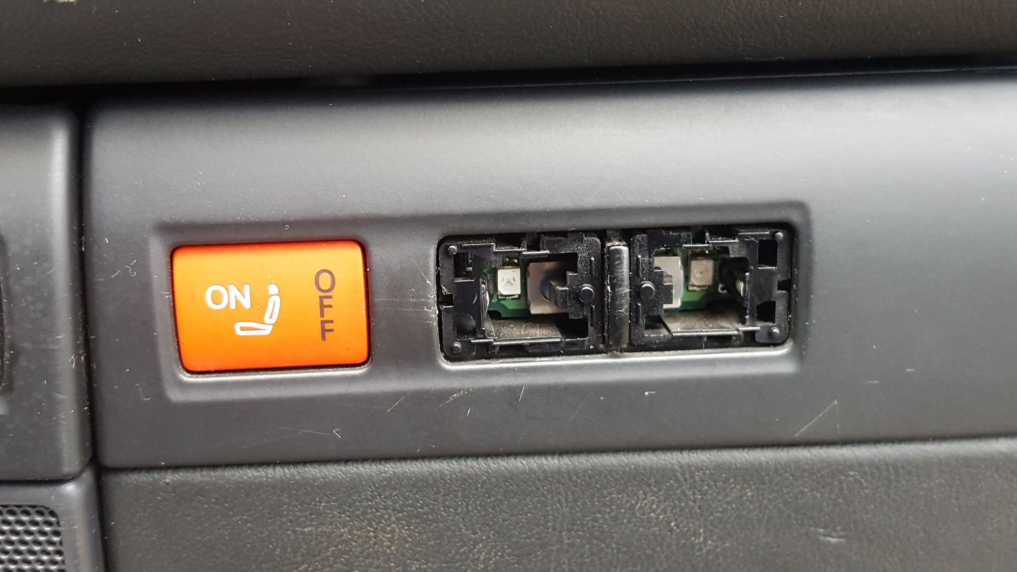 Need to replace the Fuel/Boot switch in door AudiWorld Forums