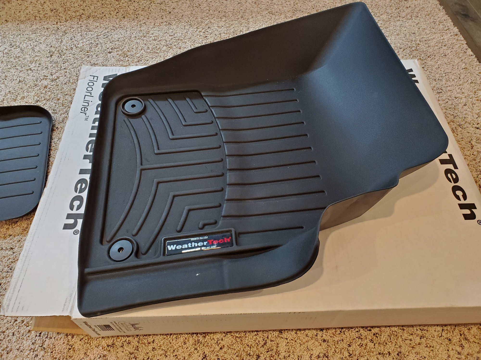 20172020 Audi Q7 Q8 WeatherTech Floor Mats Liners (Front and Second