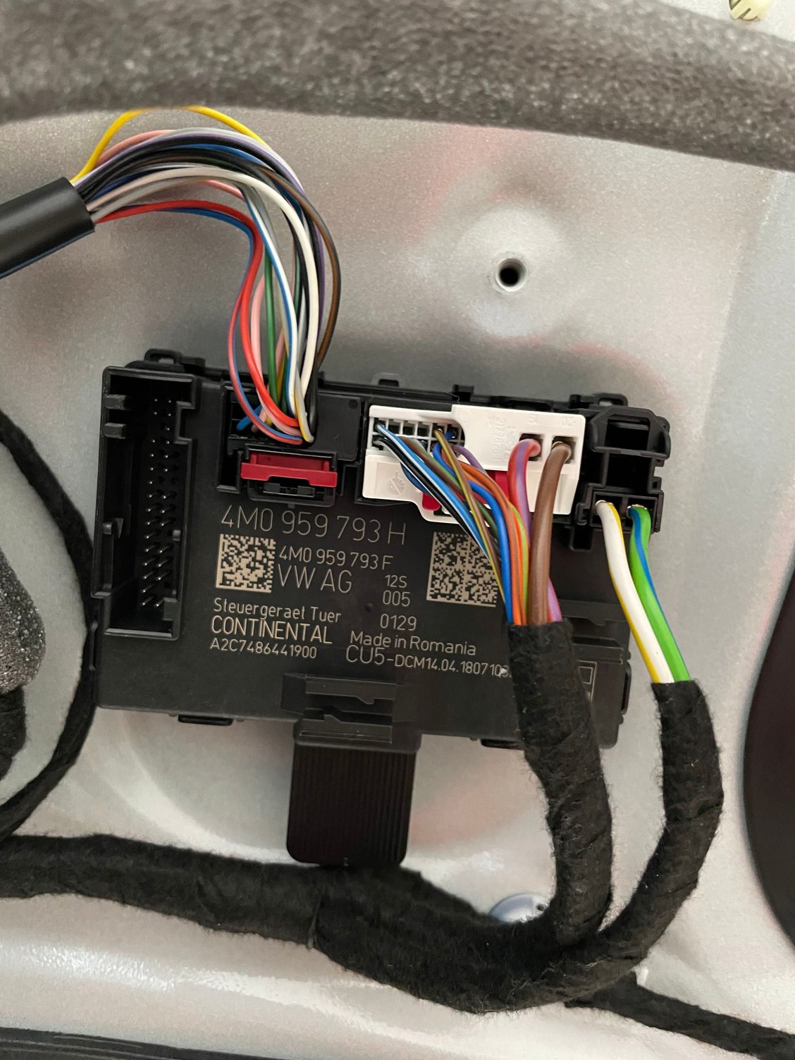 Q7 4m Mk2 2018 Ambient Lighting Retrofit AudiWorld Forums