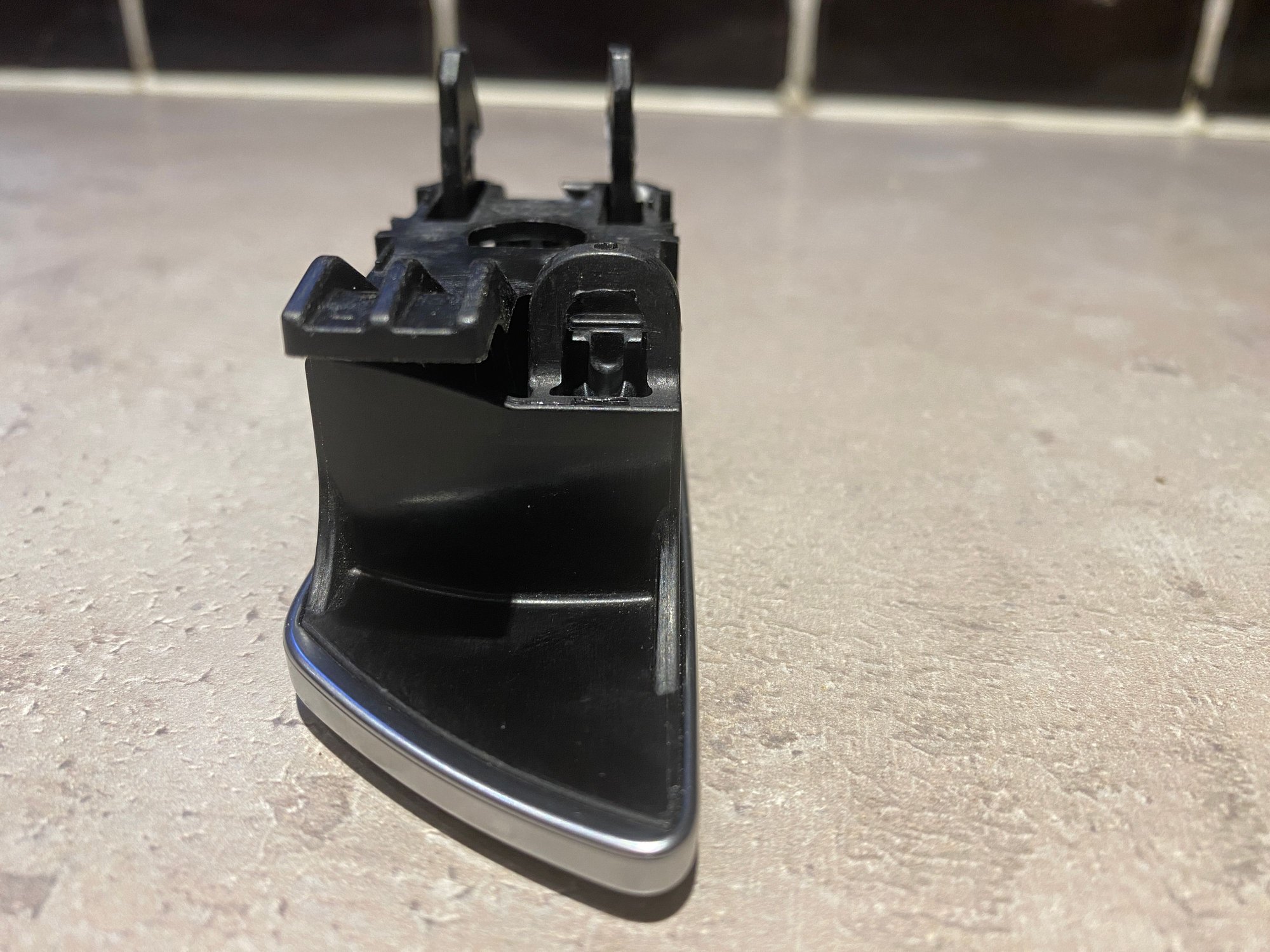 2019 TT Glovebox door latch jammed AudiWorld Forums