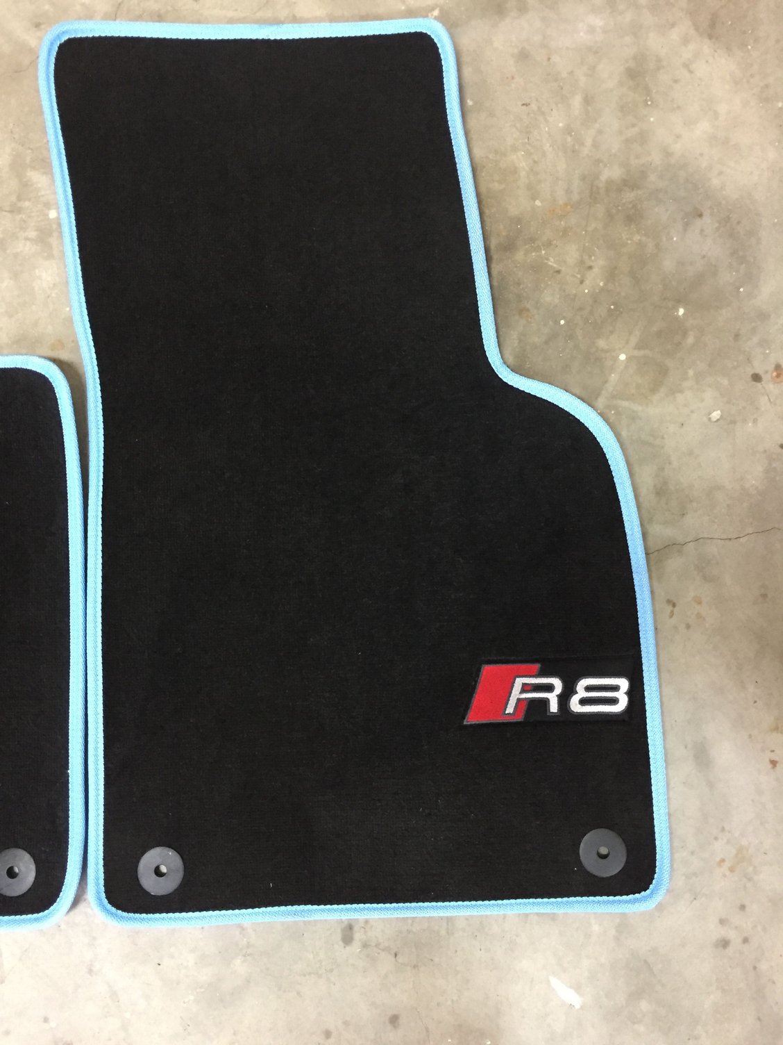 Audi R8 Plush logo mats with blue border 150 AudiWorld Forums