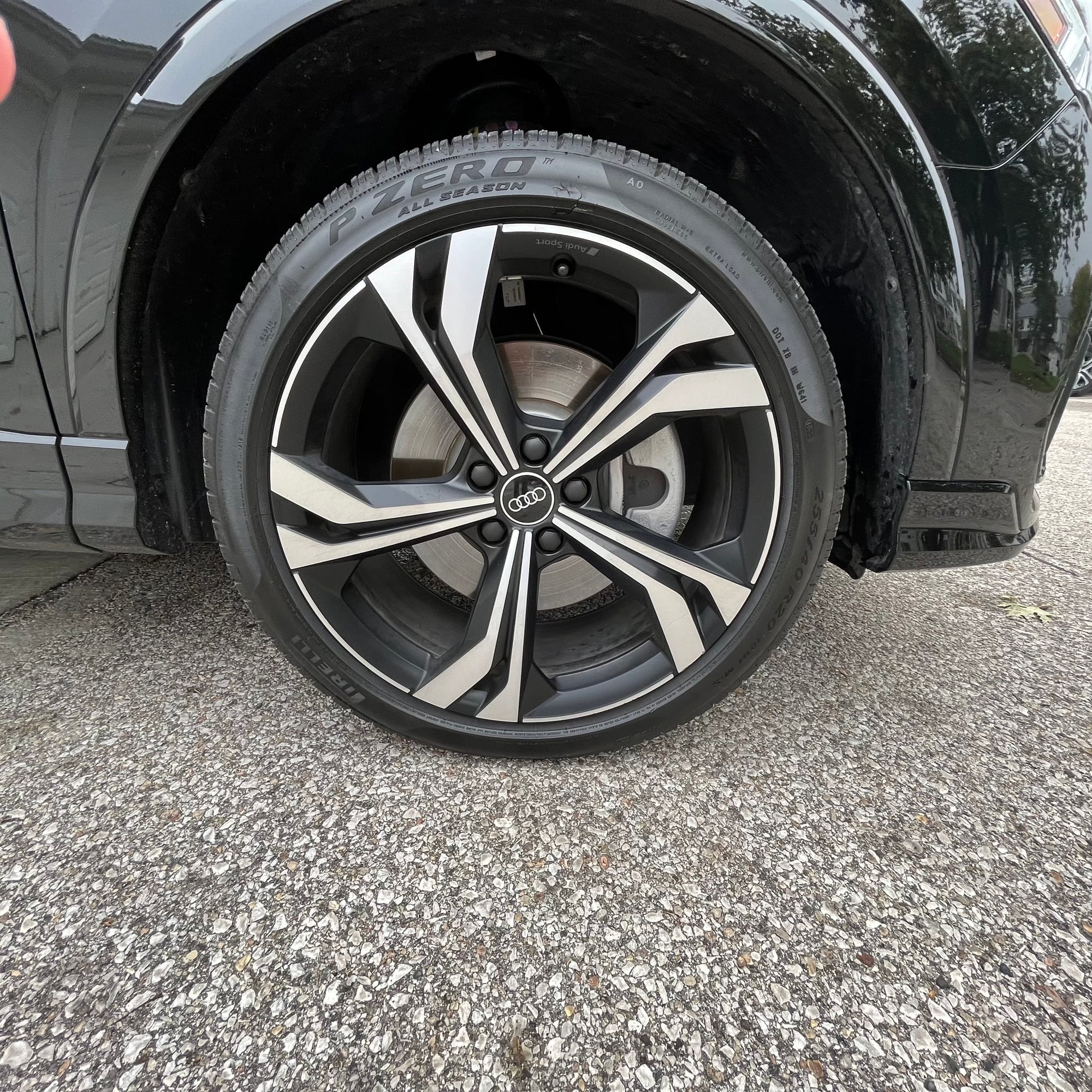 Wheels and Tires/Axles - For Sale 20' 2023 Audi Q3 Wheels & Tires. - Used - 2023 Audi Q3 Quattro - Fort Dodge, IA 50501, United States