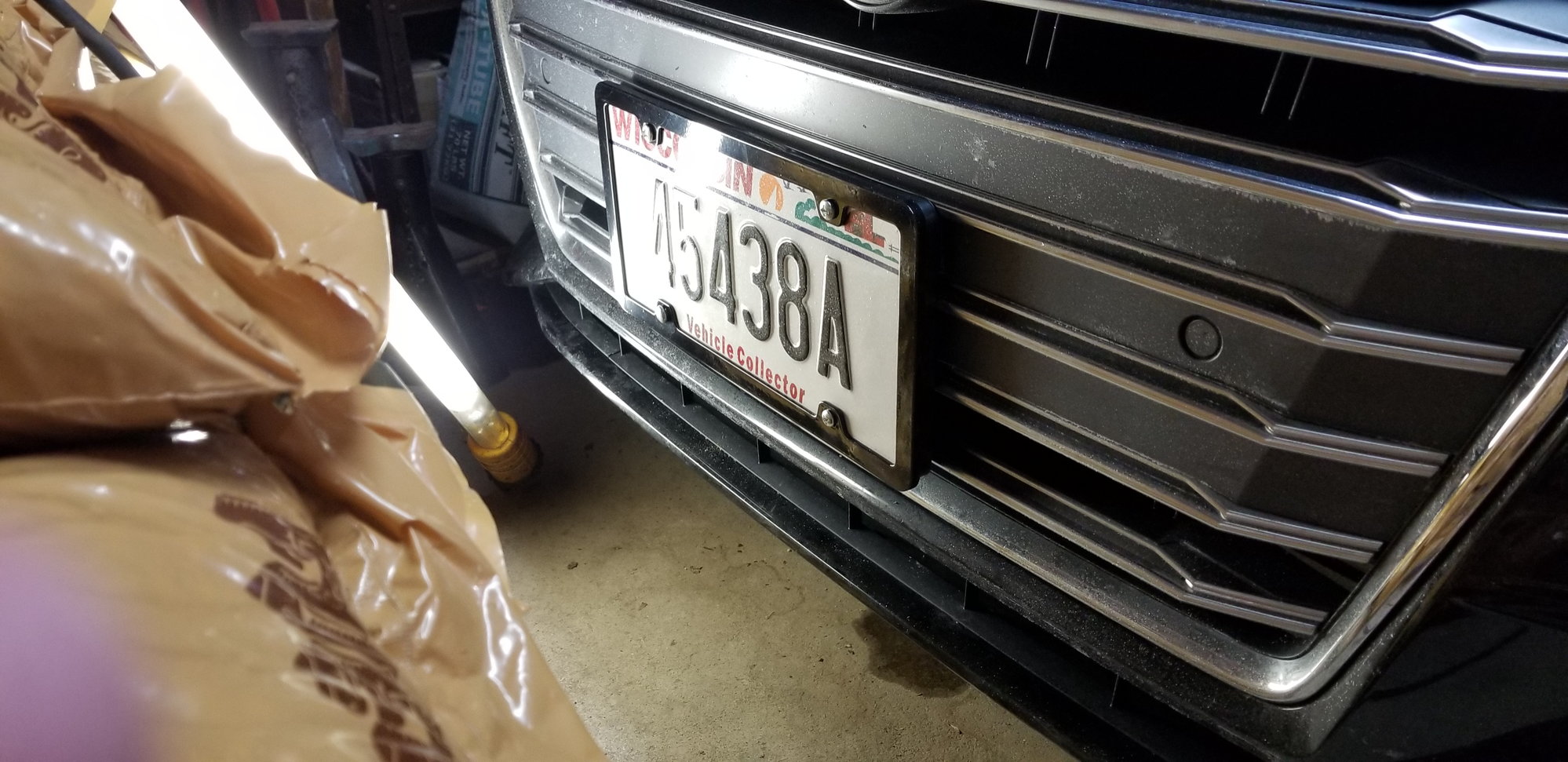 How To Install A Licence Plate Cover On Your Car 