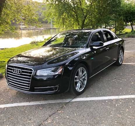 Audi A8 4.0T 2015 and the Beaver River in PA