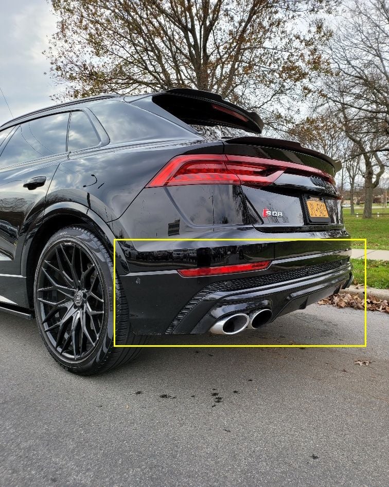 Exterior Body Parts - Selling SQ8 rear bumper cover with chrome exhaust kits - Used - 2019 to 2020 Audi Q8 - Malverne, NY 11565, United States