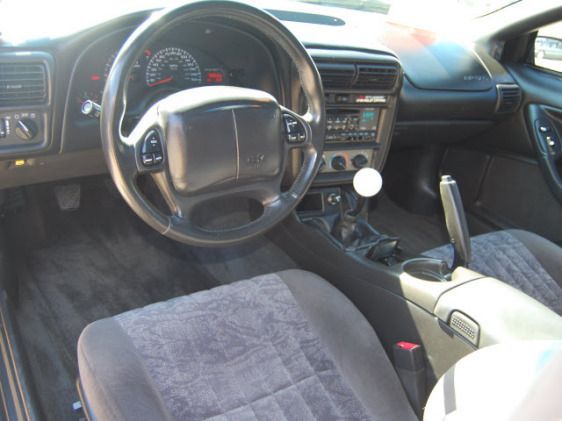 I elected to go for the manual version, simply because I never learned to drive a stick so I figured I should learn how on my first Camaro