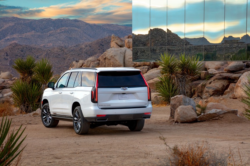 2022 Cadillac Escalade V Preview- Release Date, Performance, Interior, Specs, Features,Trims, Rivals