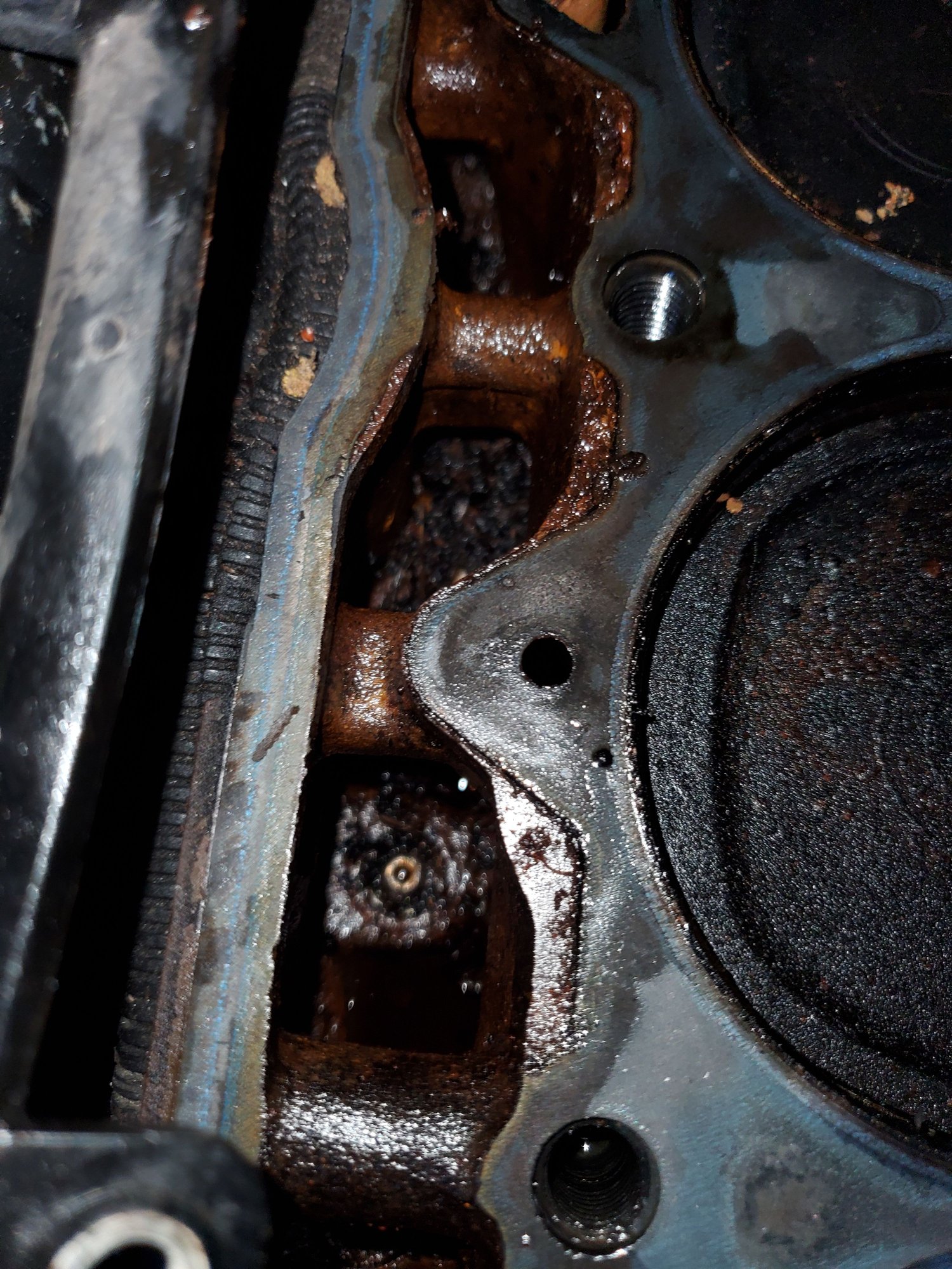 Very loose rocker arm Jeep Cherokee Forum