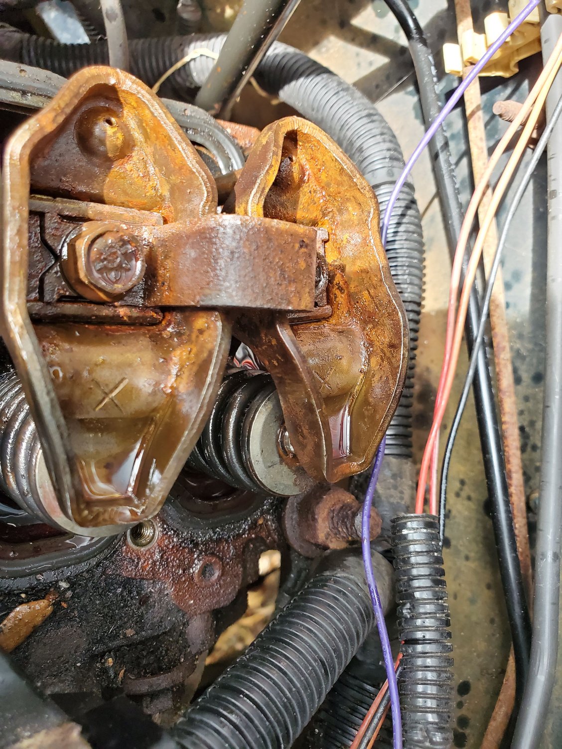 Very loose rocker arm Jeep Cherokee Forum