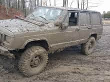 This is my old Jeep with 31x9.5 in Buckshots and 4.5 inch lift
