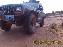 with 32's. almost at full bump with just the daystar extended bumps at 4.75" lift.
