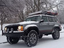 The 2014 Atlanta Snow Storm CANNOT hold me down!!!

1993 Jeep cherokee with Bushwacker cutout fenders, 3" lift, 1" spidertrax adapters, rubicon wheels, yakima roof rack, rotopax mounts, hela lights