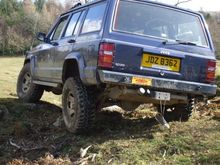 bala 09
rear suspension modded again since this shot.