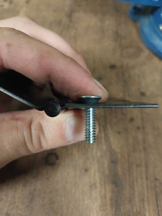 The lid wouldn't seat all the way down because i was using regular machine screws. So I bought some countersunk ones and they still protruded.
