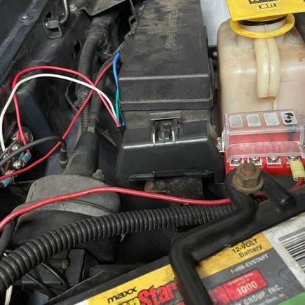 Marine 4 fuse breakout box