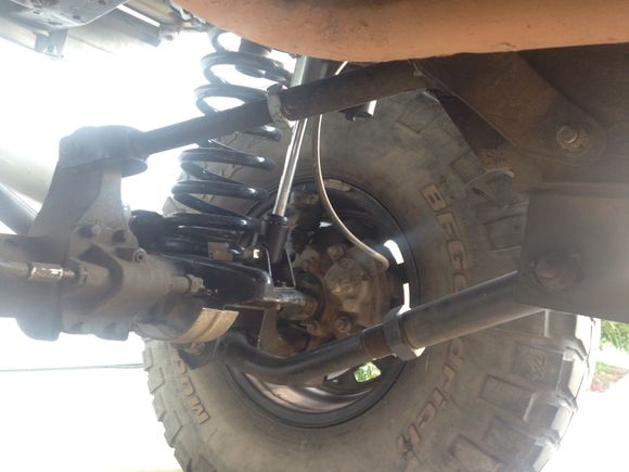 I am running ruggid ridge crossover system but have almost no dead spot.